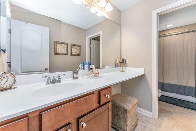 5039 Calais Drive, Columbus, OH 43221