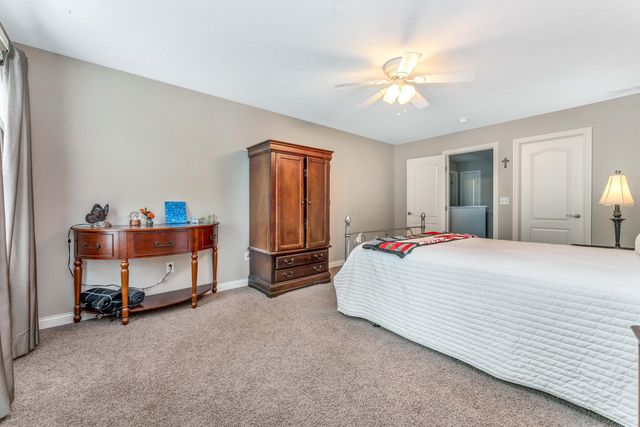 5039 Calais Drive, Columbus, OH 43221