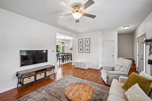 10310 Stonecrest Drive, Johnston, IA 50131