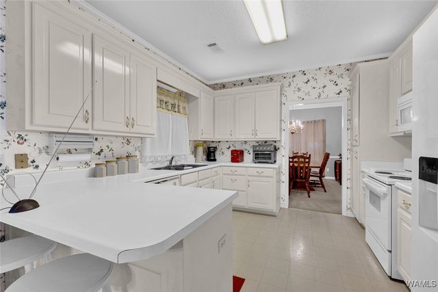 1333 Snow Hinton, Tuscaloosa, AL 35405