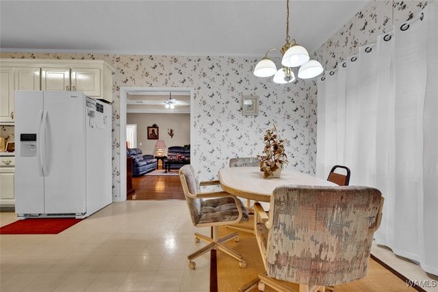 1333 Snow Hinton, Tuscaloosa, AL 35405