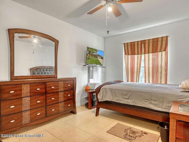 961 Haas Avenue NE, Palm Bay, FL 32907
