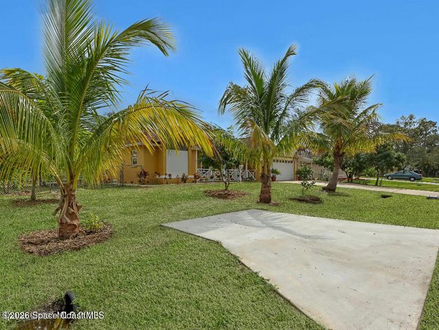 961 Haas Avenue NE, Palm Bay, FL 32907