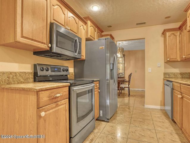961 Haas Avenue NE, Palm Bay, FL 32907