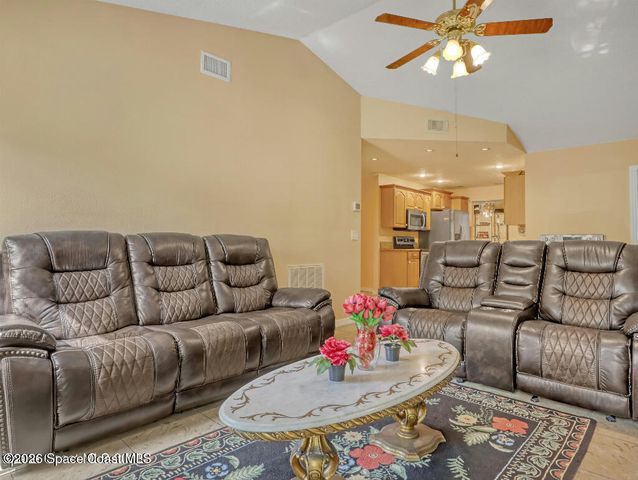 961 Haas Avenue NE, Palm Bay, FL 32907
