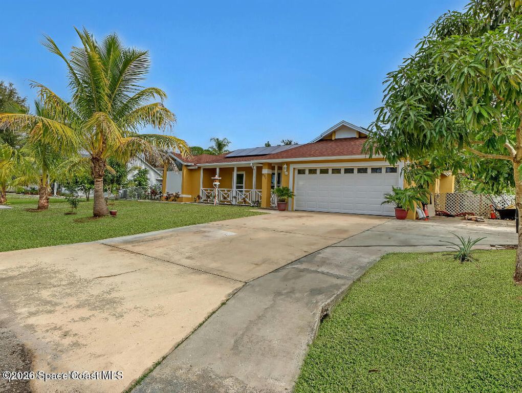 961 Haas Avenue NE, Palm Bay, FL 32907