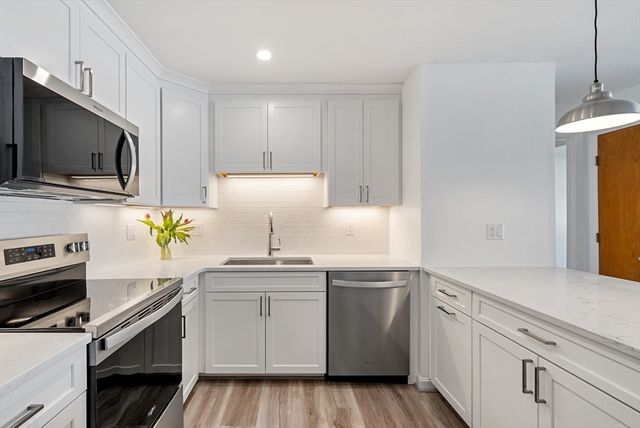 1 Carey Circle 112, Revere, MA 02151