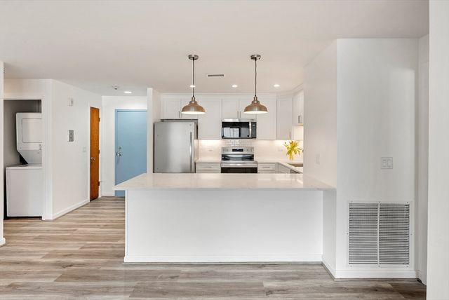 1 Carey Circle 112, Revere, MA 02151