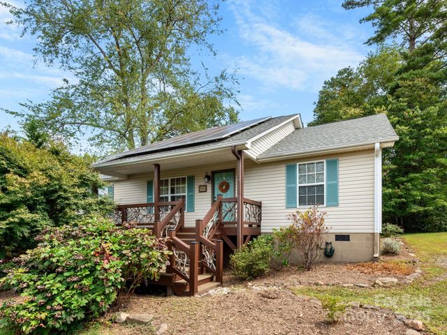 106 Graham Lane, Asheville, NC 28803