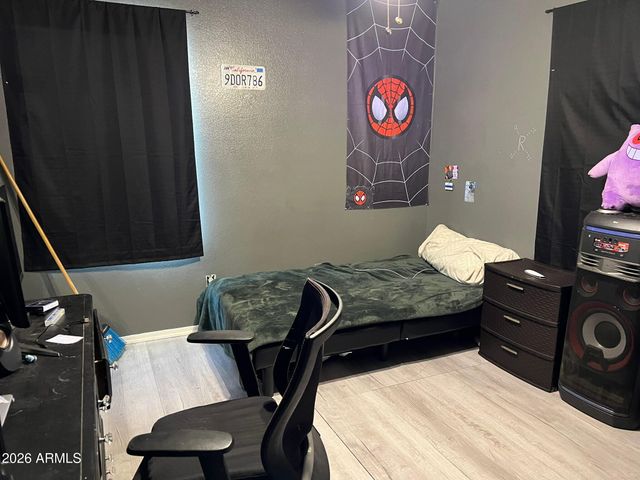 815 W Bowker Street, Phoenix, AZ 85041