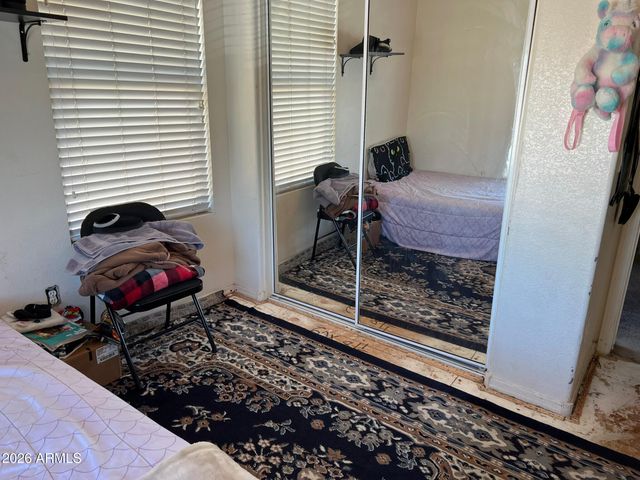 815 W Bowker Street, Phoenix, AZ 85041