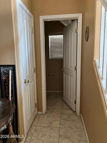 815 W Bowker Street, Phoenix, AZ 85041