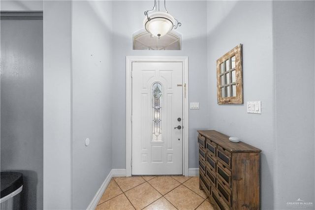 2316 N 34th Street N, Mcallen, TX 78501