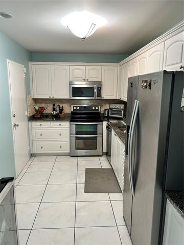 4250 Galt Ocean Drive PHM, Fort Lauderdale, FL 33308