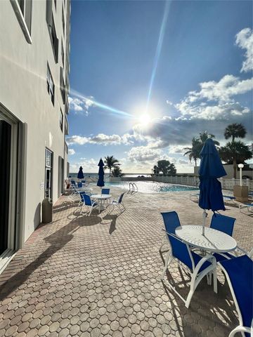 4250 Galt Ocean Drive PHM, Fort Lauderdale, FL 33308