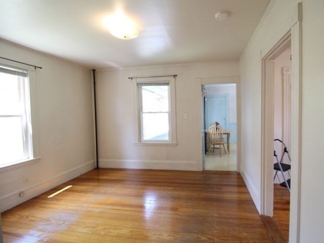 6 Mead St 1, Danvers, MA 01923