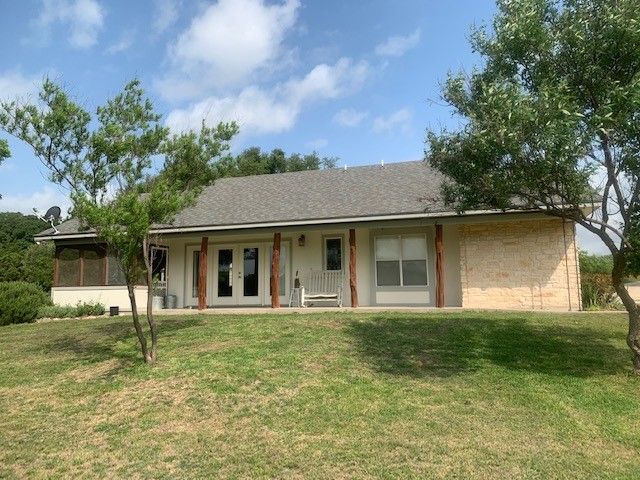 1695 Fm 2823, Carlton, TX 76436