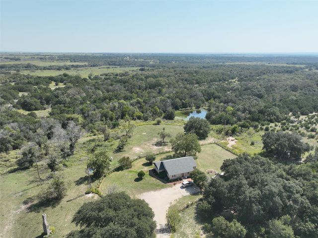 1695 Fm 2823, Carlton, TX 76436