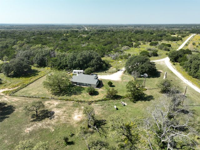 1695 Fm 2823, Carlton, TX 76436