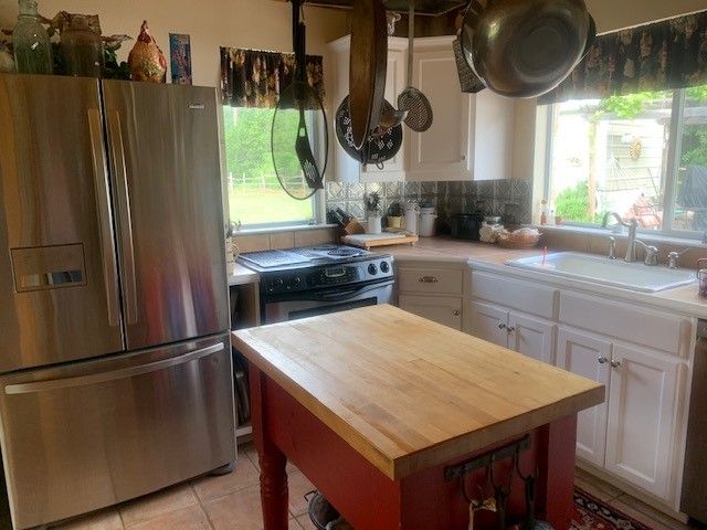 1695 Fm 2823, Carlton, TX 76436