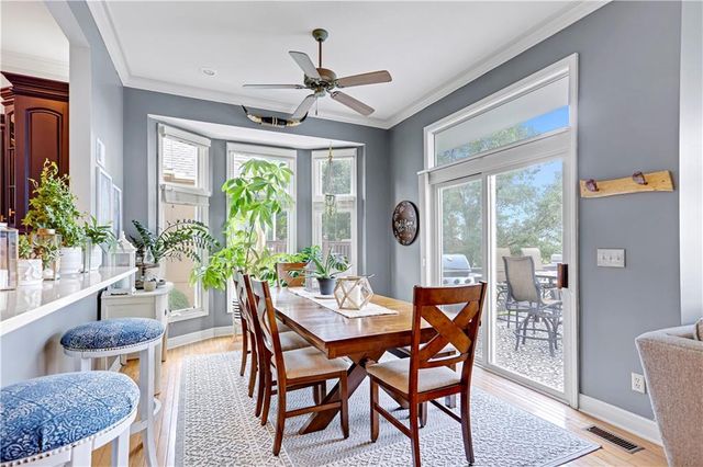 9828 Vista Drive, Lenexa, KS 66220