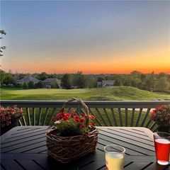 9828 Vista Drive, Lenexa, KS 66220