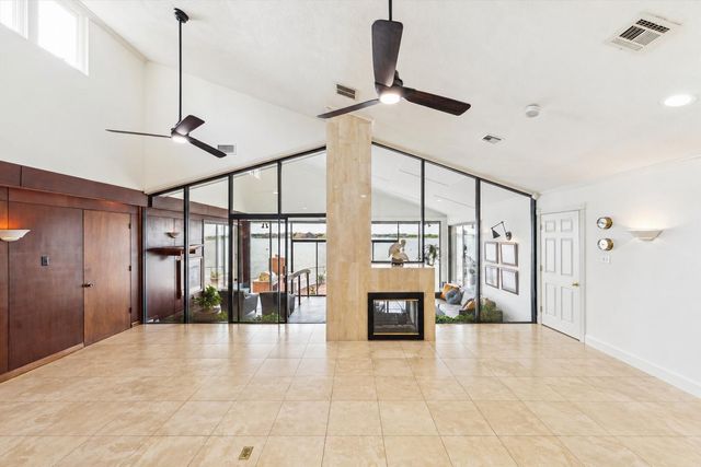 2414 Baycrest Drive, Houston, TX 77058