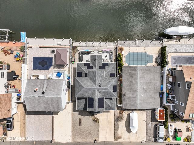 39 Pilot Road, Toms River, NJ 08753