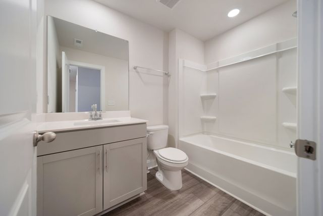 4550 Skywood Ln, Nashville, TN 37207