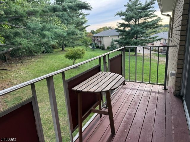 326 Hoover Ave 80, Bloomfield Twp., NJ 07003