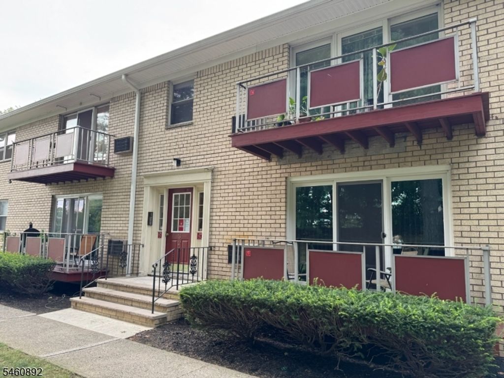 326 Hoover Ave 80, Bloomfield Twp., NJ 07003