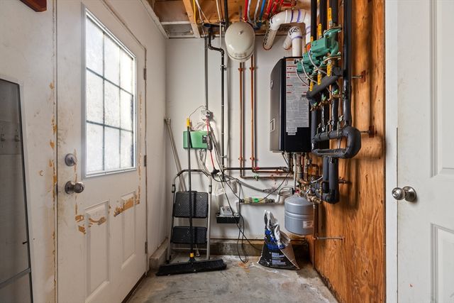 3 Grand Ave 2, Haverhill, MA 01830