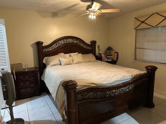 4547 Vespasian Court, Greenacres, FL 33463