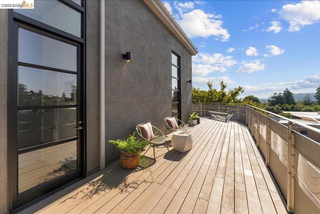 875 Colusa Ave, Berkeley, CA 94707
