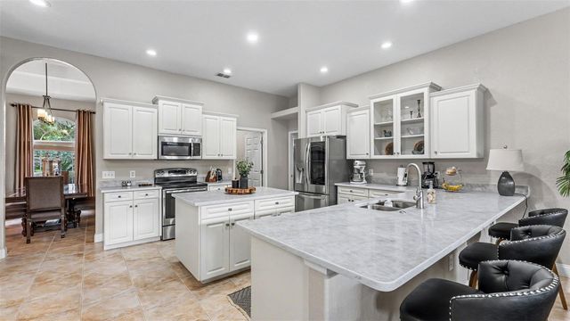 5956 TROPHY LOOP, Lakeland, FL 33811