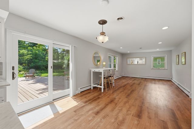 317 E Forest Lane, Palatine, IL 60067