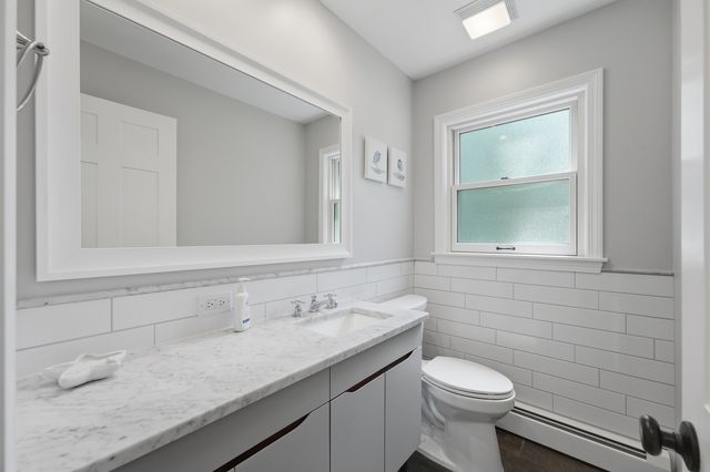317 E Forest Lane, Palatine, IL 60067
