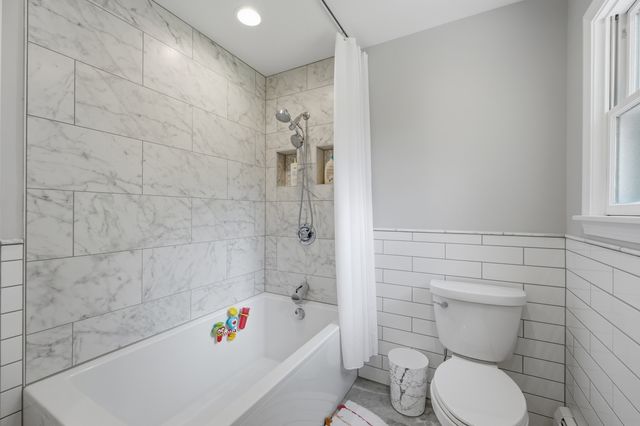 317 E Forest Lane, Palatine, IL 60067