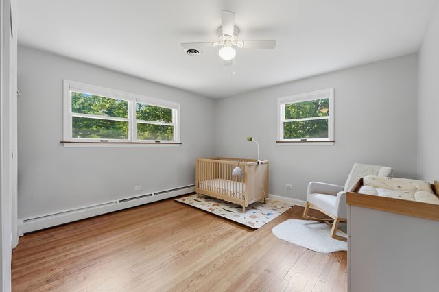 317 E Forest Lane, Palatine, IL 60067
