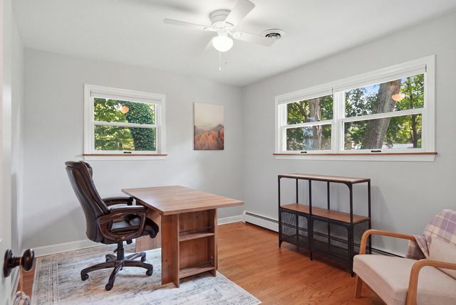 317 E Forest Lane, Palatine, IL 60067