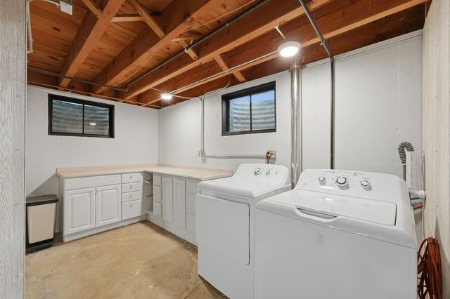 317 E Forest Lane, Palatine, IL 60067