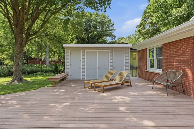 317 E Forest Lane, Palatine, IL 60067