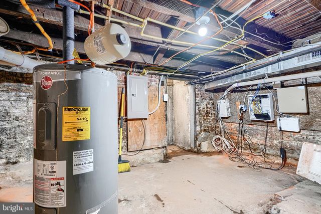 3235 EASTERN AVE, Baltimore, MD 21224