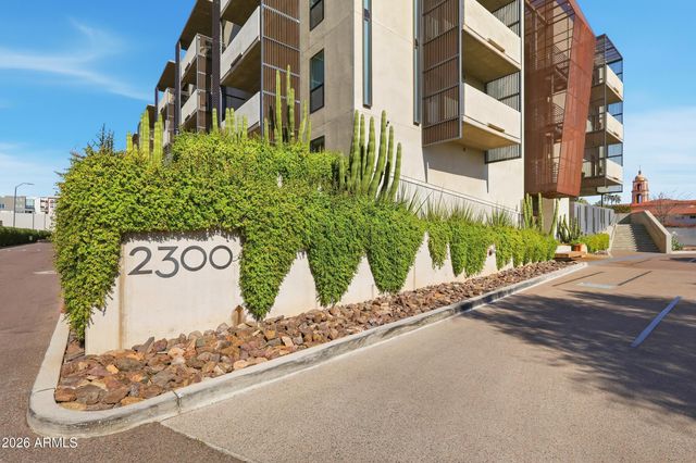 2300 E CAMPBELL Avenue 329, Phoenix, AZ 85016