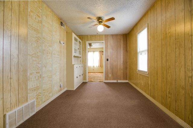54 E 41st Street, San Angelo, TX 76903