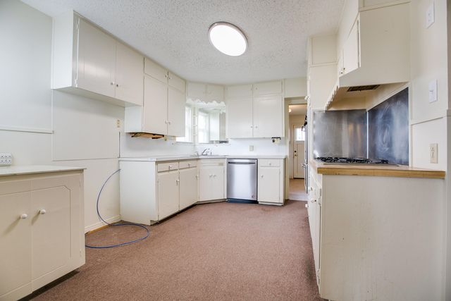 54 E 41st Street, San Angelo, TX 76903