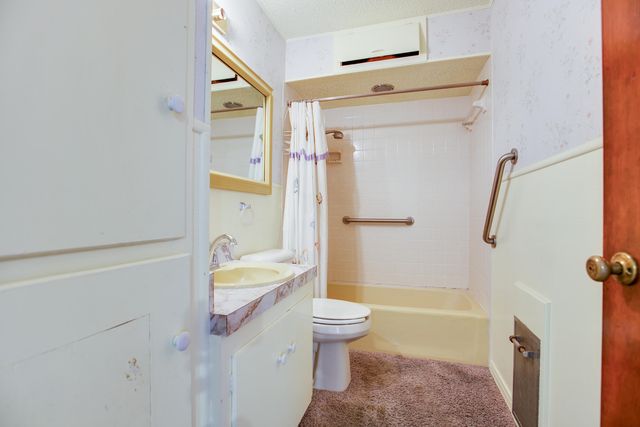 54 E 41st Street, San Angelo, TX 76903