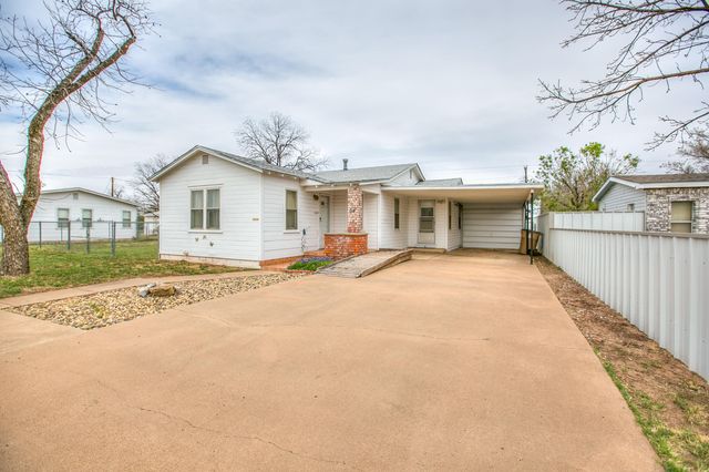 54 E 41st Street, San Angelo, TX 76903