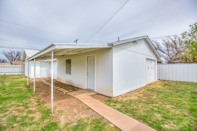 54 E 41st Street, San Angelo, TX 76903