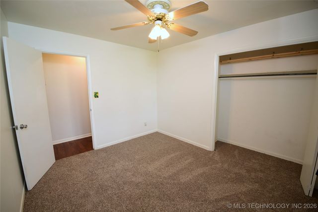 1608 S 1st Place, Broken Arrow, OK 74012